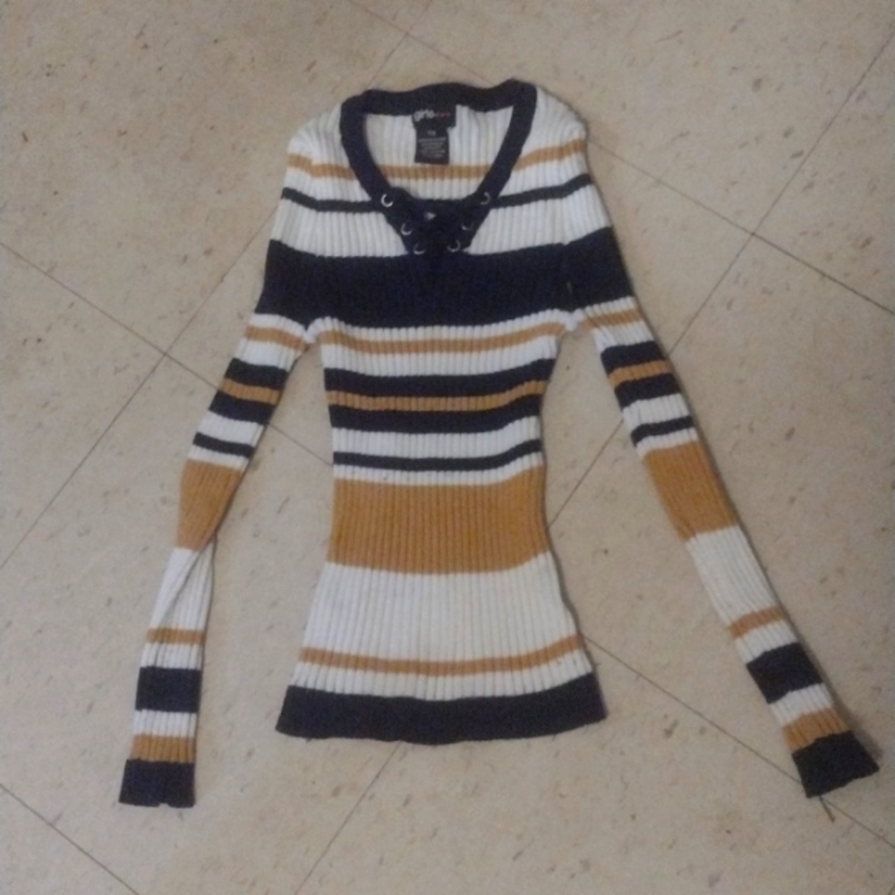 EUC..Girl sweater 2 for $15 read description